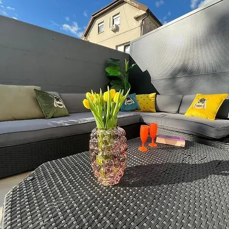 With Patio - Steps Away From Center Apartment Ljubljana