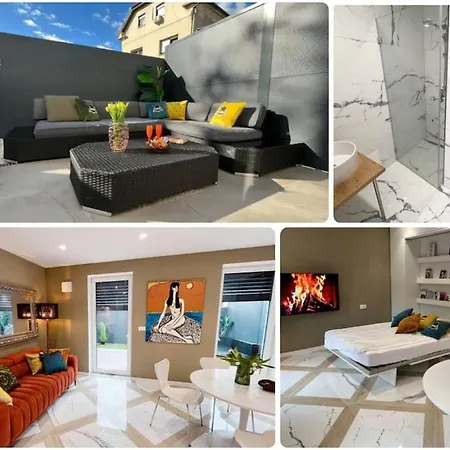 Apartment With Patio - Steps Away From Center